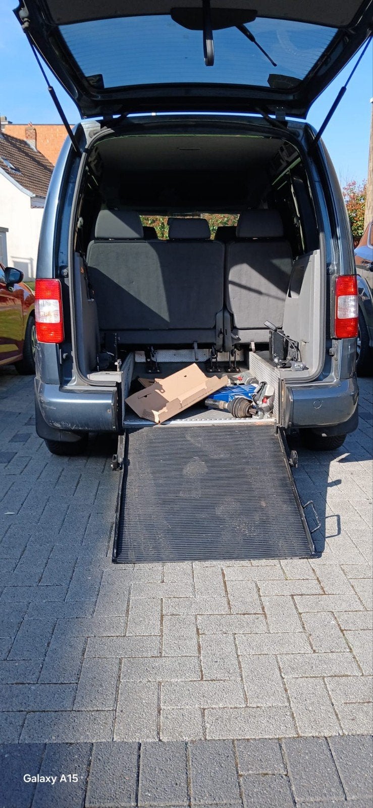 Véhicule Volkswagen Caddy a vendre, Autos, Achat, Adapté aux personnes handicapées, 5 portes, Automatique