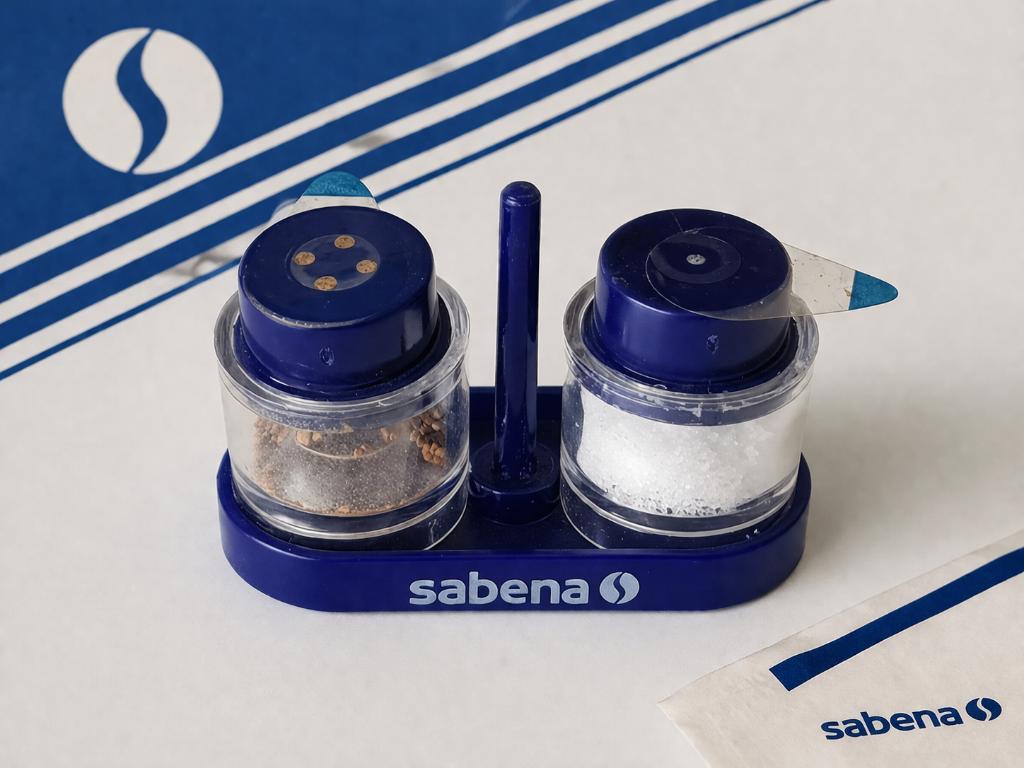 Vintage Sabena peper en zoutstel, Ophalen of Verzenden, Nieuw, Gevuld