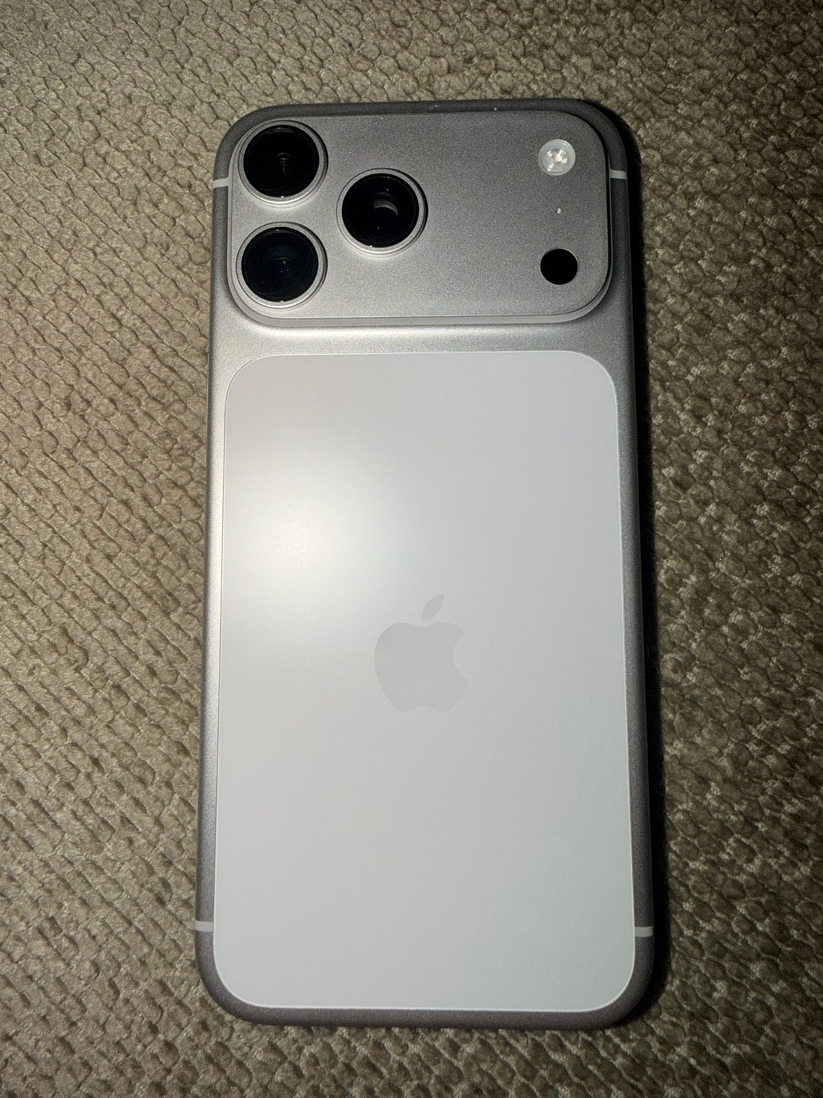 iPhone 17 Pro Max 256 Go, Télécoms, Enlèvement ou Envoi, Comme neuf