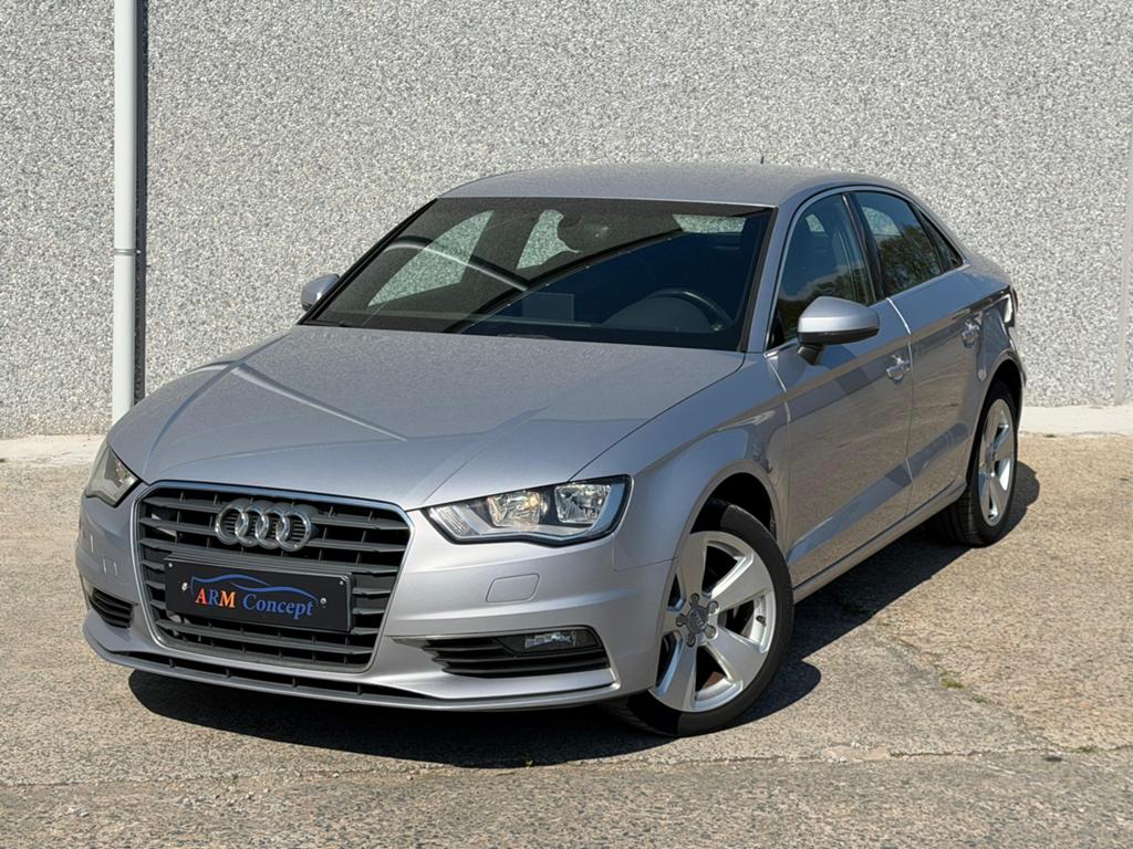 Audi a3 1.6 TDI EURO 6b 08/2015 Prêt a immatriculé, Auto's, Stof, Euro 6, Bedrijf, Zilver of Grijs