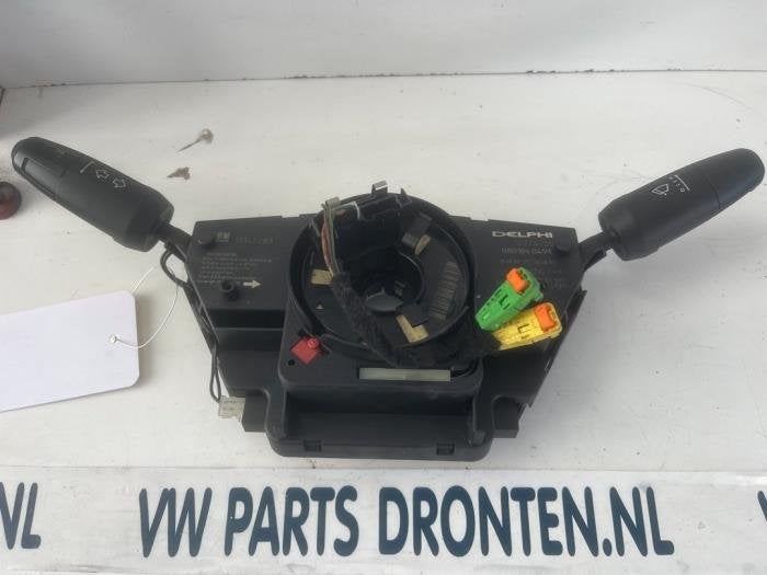 Commutateur combi colonne de direction d'un Opel Corsa, -, Opel, 3 mois de garantie, Utilisé