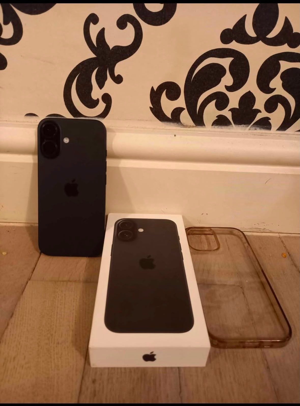 État de la batterie de l'iPhone 16 128 Go 9.3 : parfait état, Télécoms, Téléphonie mobile | Apple iPhone, 128 GB, IPhone 16, Comme neuf