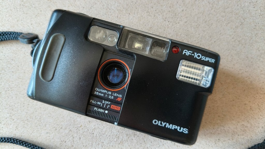 Olympus AF-10 super, Audio, Tv en Foto, Fotocamera's Analoog, Ophalen, Olympus