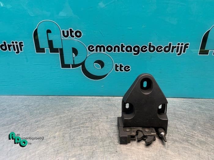 Serrure portière mécanique 4portes arrière droite d'un Op, -, Opel, 3 mois de garantie, Utilisé