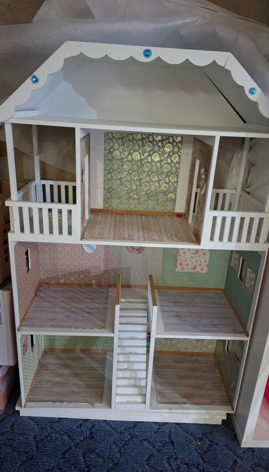 Groot houten poppenhuis – mooie staat – direct beschikbaar, Kinderen en Baby's, Speelgoed | Poppenhuizen, Ophalen, Zo goed als nieuw