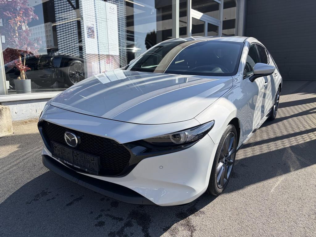 Mazda 3 Takumi MY2025 5DR Hatchback e-Skyactiv G 140 hp 6AT, 4 cilinders, 0 kg, https://public.car-pass.be/vhr/37568012-abf2-42ae-a77f-3d4154369b02