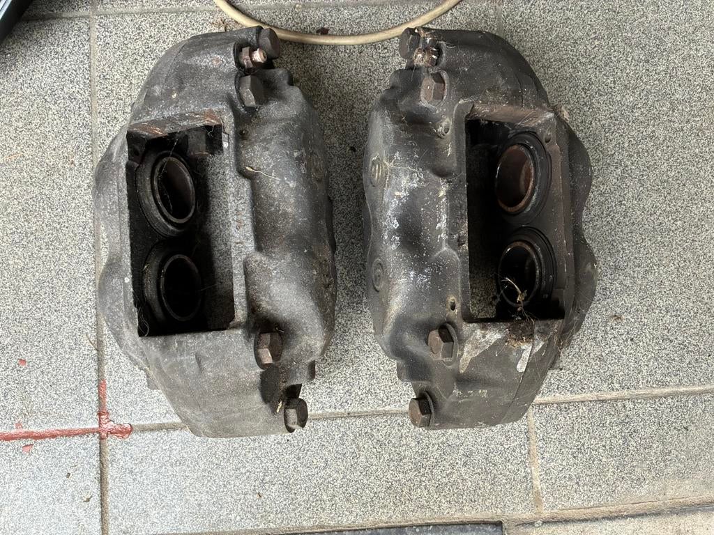 Étriers de frein Jaguar 4 pistons, Autos : Pièces & Accessoires, Enlèvement ou Envoi, Jaguar