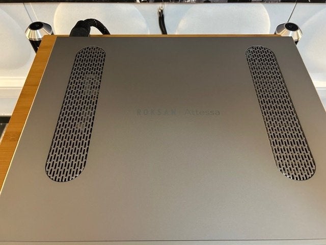 Roksan Attessa amp zeer jong+garantie, Audio, Tv en Foto, Versterkers en Ontvangers, Zo goed als nieuw, 60 tot 120 watt, Stereo