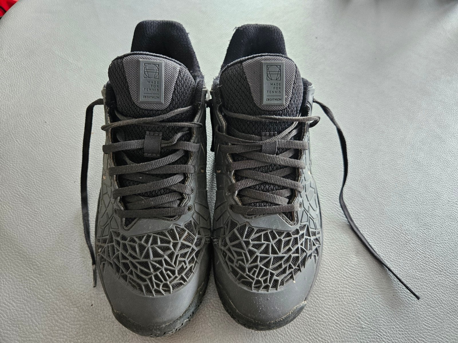 Chaussures de tennis Artengo pointure 41 très bon état, Enlèvement, Chaussures