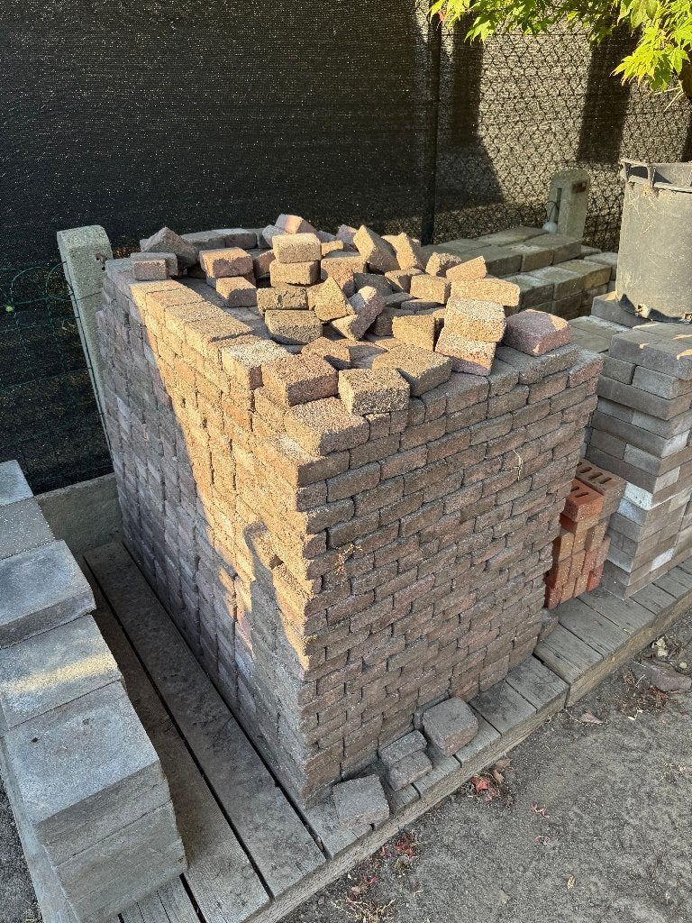 Betonklinkers / Kasseien – 10x10x4 – GRATIS, Ophalen, Gebruikt, Klinkers, 10 m² of meer