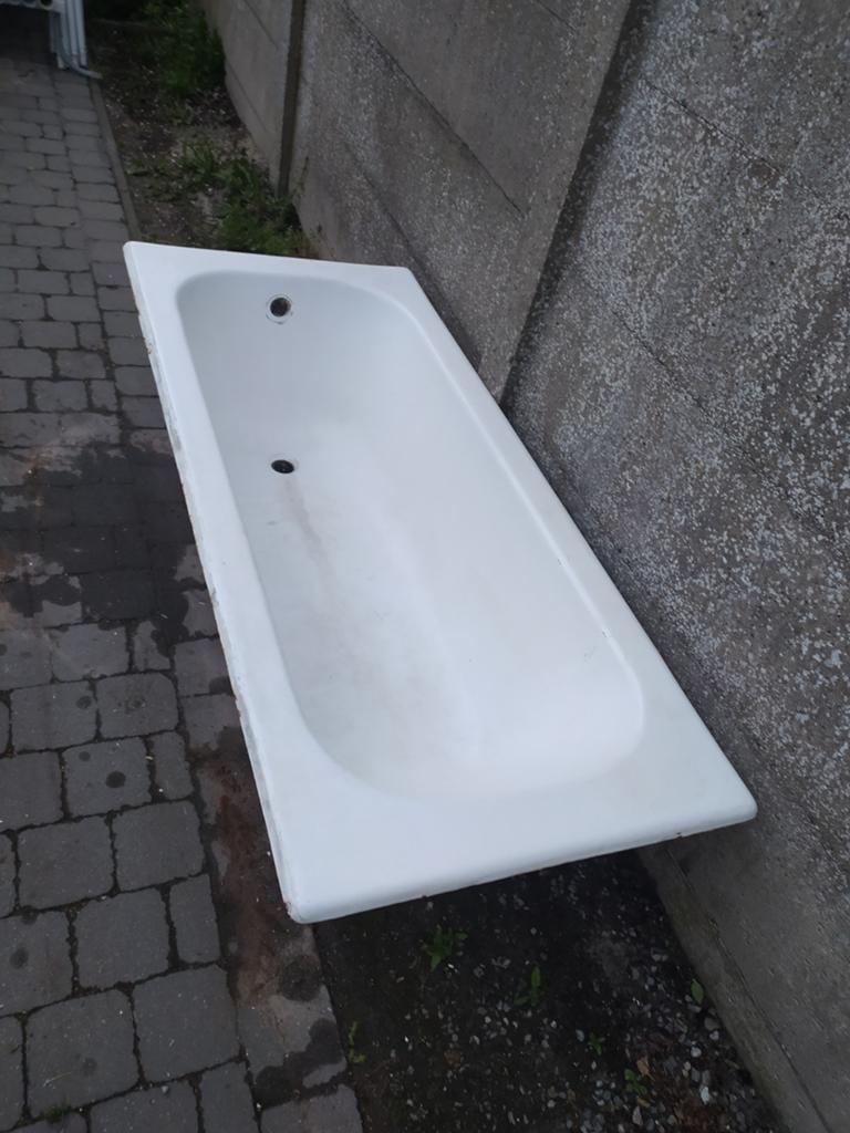 Gietijzer bad, Ophalen