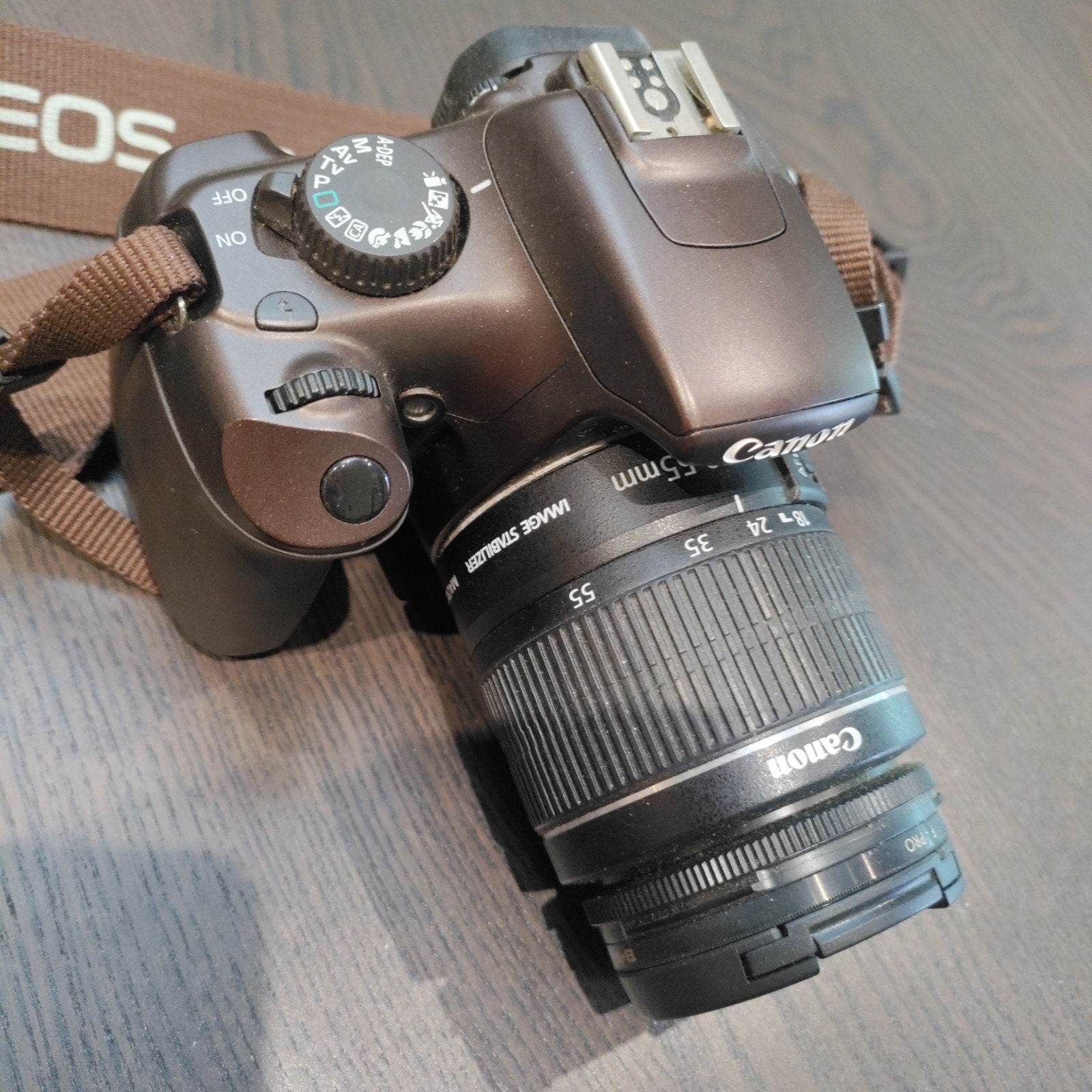 Canon EOS 1100D brown editie, TV, Hi-fi & Vidéo, Appareils photo analogiques, Enlèvement, Utilisé, Compact, Canon