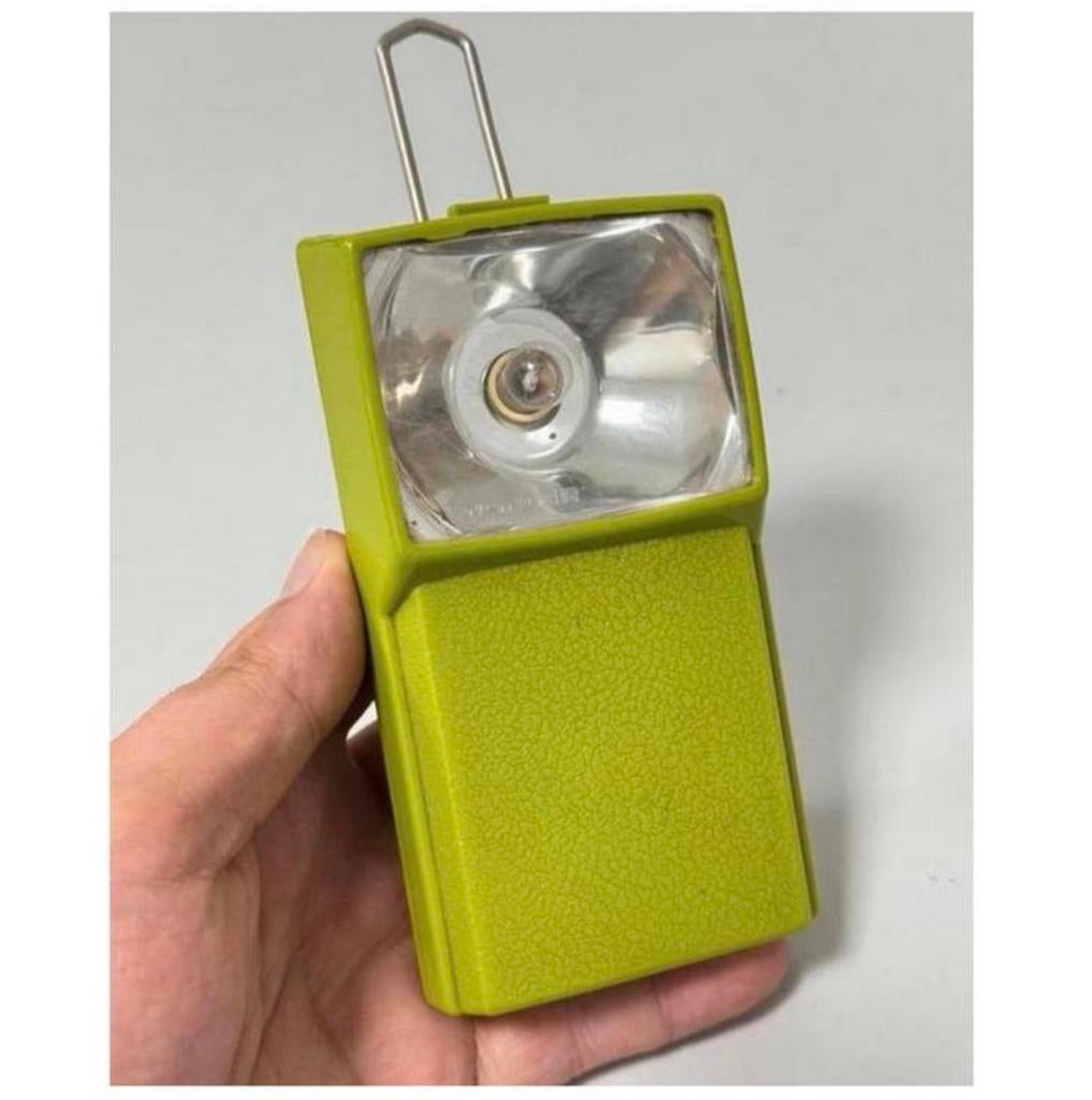 Lampe de poche verte rétro, lamp signalisation, française, Enlèvement ou Envoi, Autres types