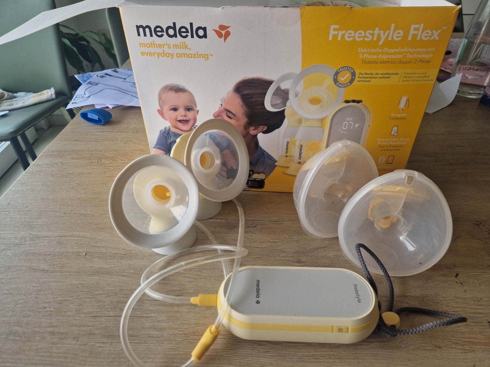 Medela freestyle borstkolf + handkolf + handsfree set, Ophalen