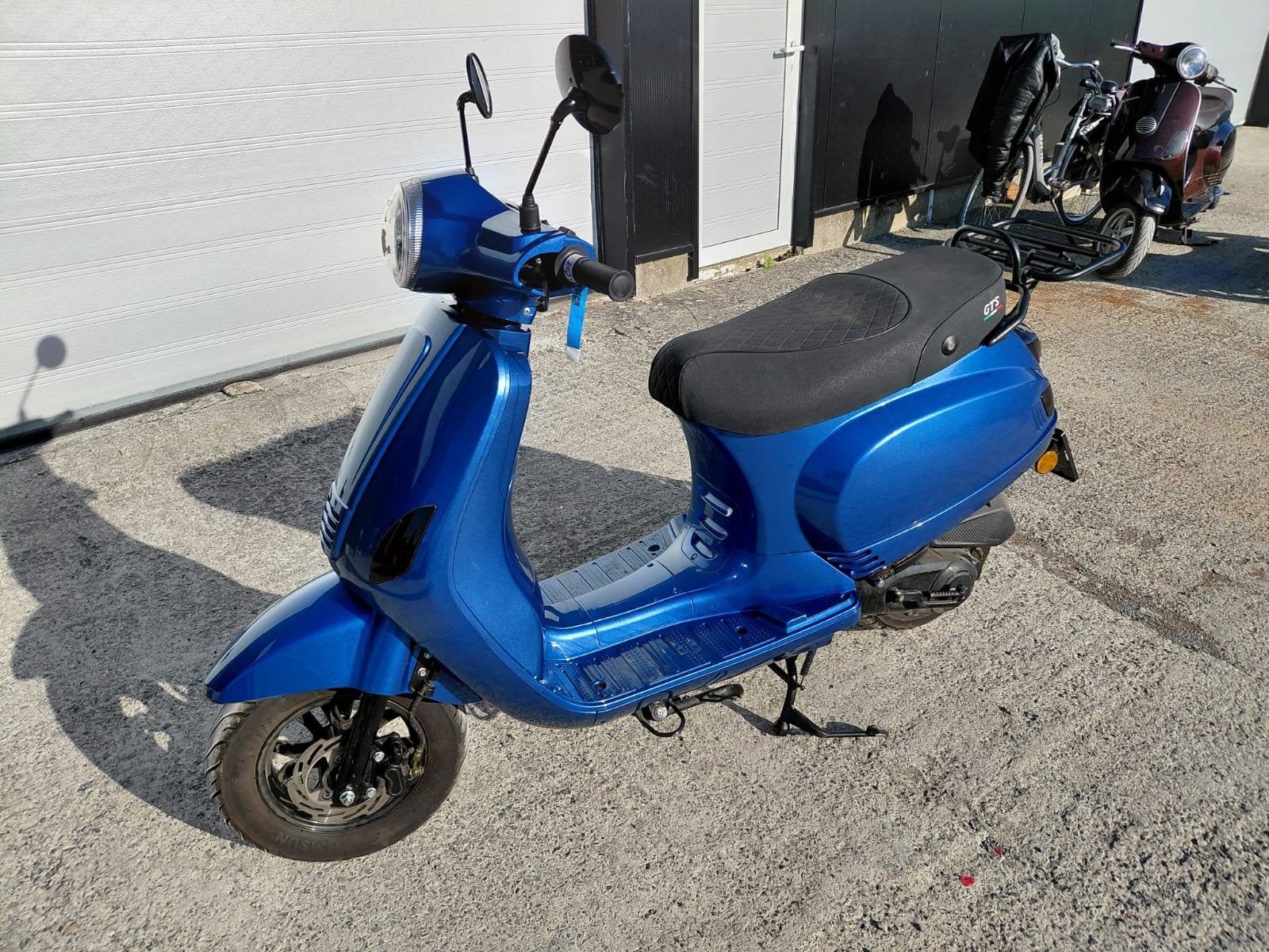 Gts toscana a & b (zondrr rijbewijs), Ophalen, Zo goed als nieuw