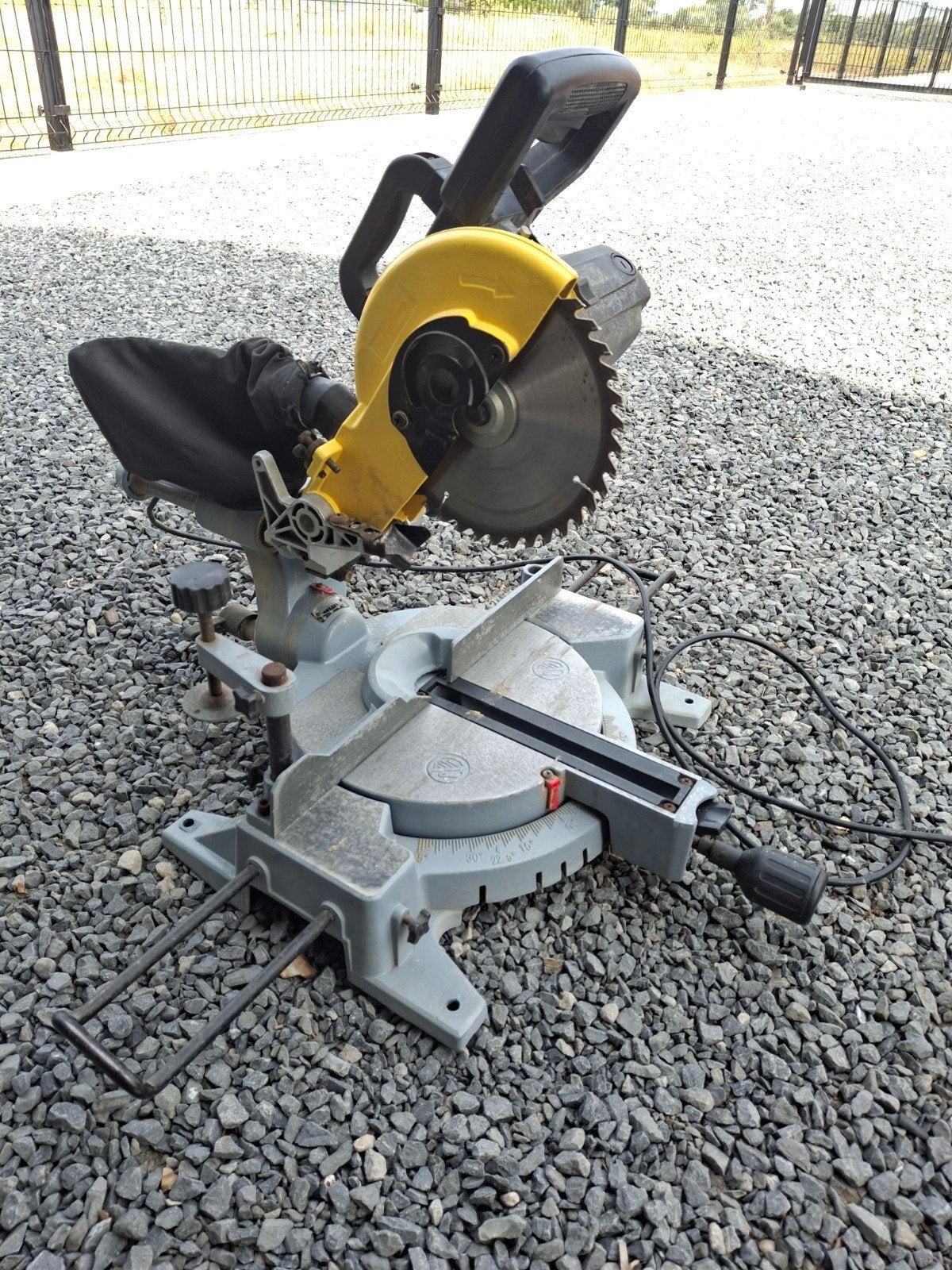 afkortzaag en verstekzaag,  merk powerplus, Doe-het-zelf en Bouw, Gereedschap | Zaagmachines, Ophalen, Afkortzaag