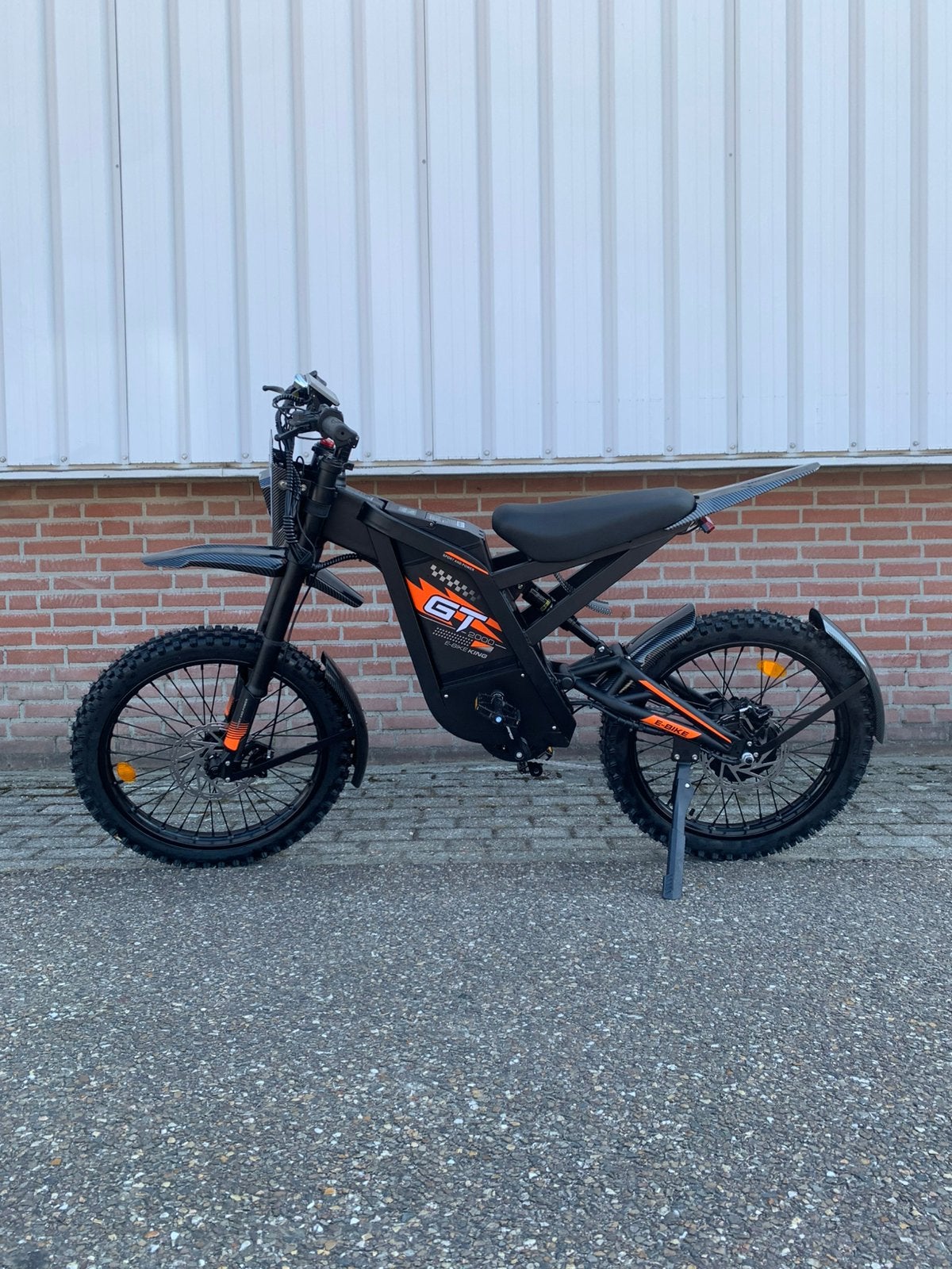 Vélo Skinny GT2000 à moteur puissant Nouveau, Enlèvement ou Envoi, Neuf