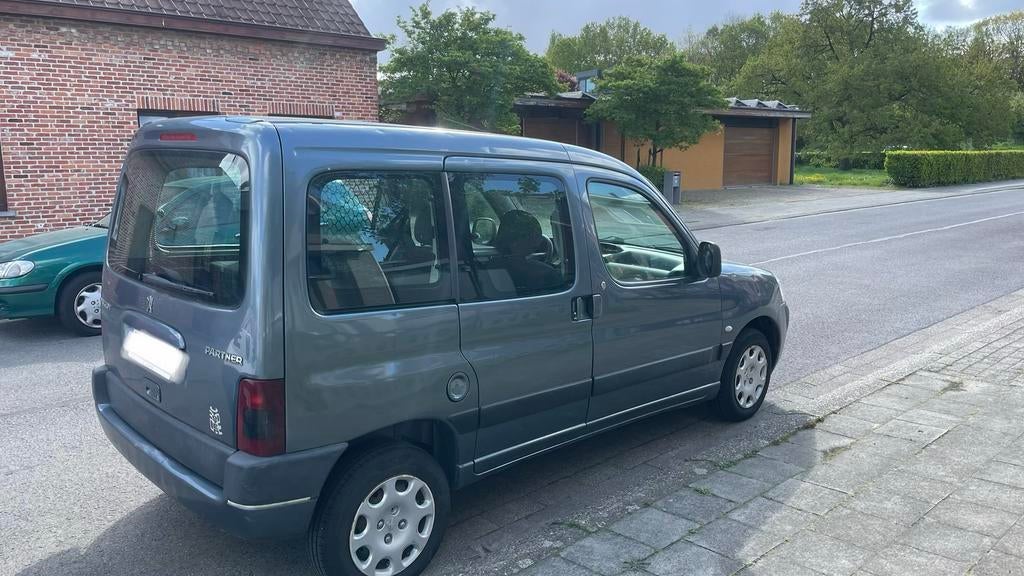 Peugeot partner 1,4 benzine, Auto's, Particulier, Euro 4, Partner, Te koop