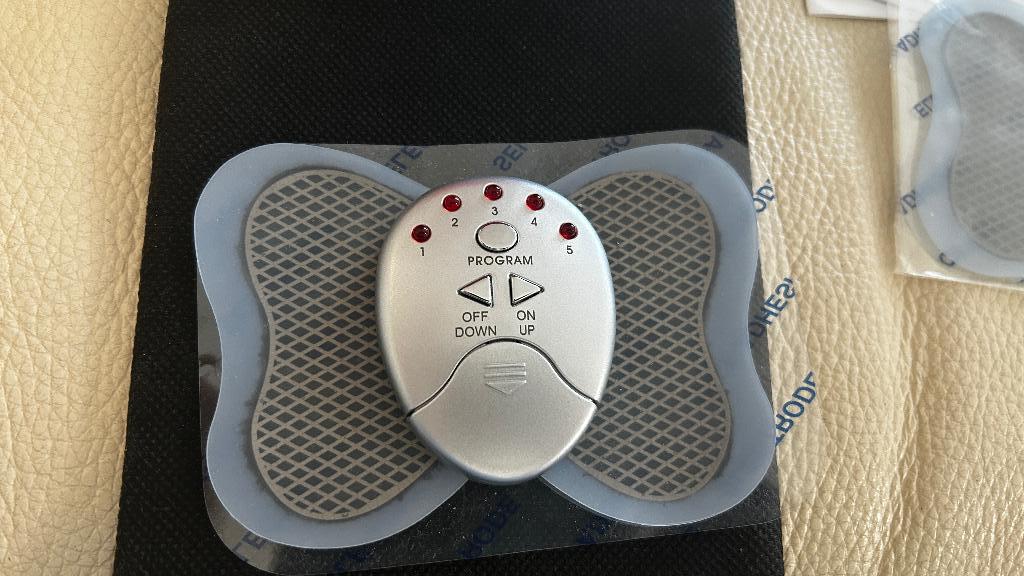 2 EMS toestelletjes spierstimulatie (draadloos), Sport en Fitness, Ophalen, Gebruikt, Apparaat