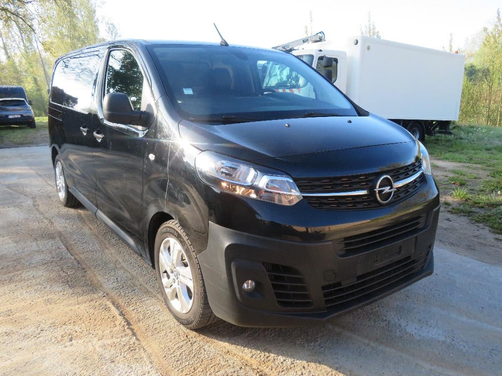 Opel Vivaro 2.0 Turbo Edition - L2H1 - 2023 - 115.625km -€6d, Autos, Achat, Euro 6, Entreprise, 3 places