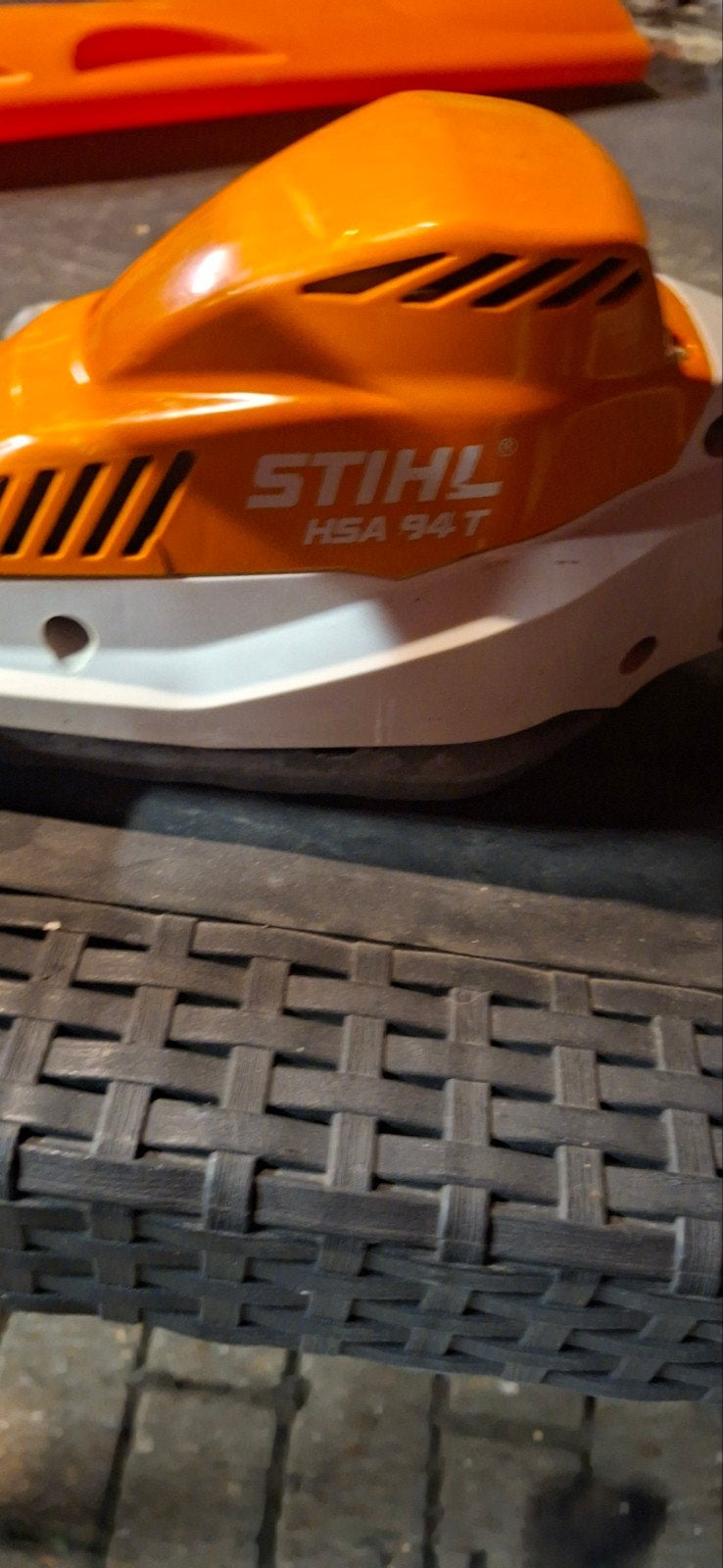 stihl HSA 94T, Enlèvement, Batterie