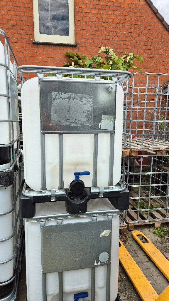 IBC tank - vat, Jardin & Terrasse, Barils de pluie, 150 litres ou plus, Comme neuf, Enlèvement, Avec robinet