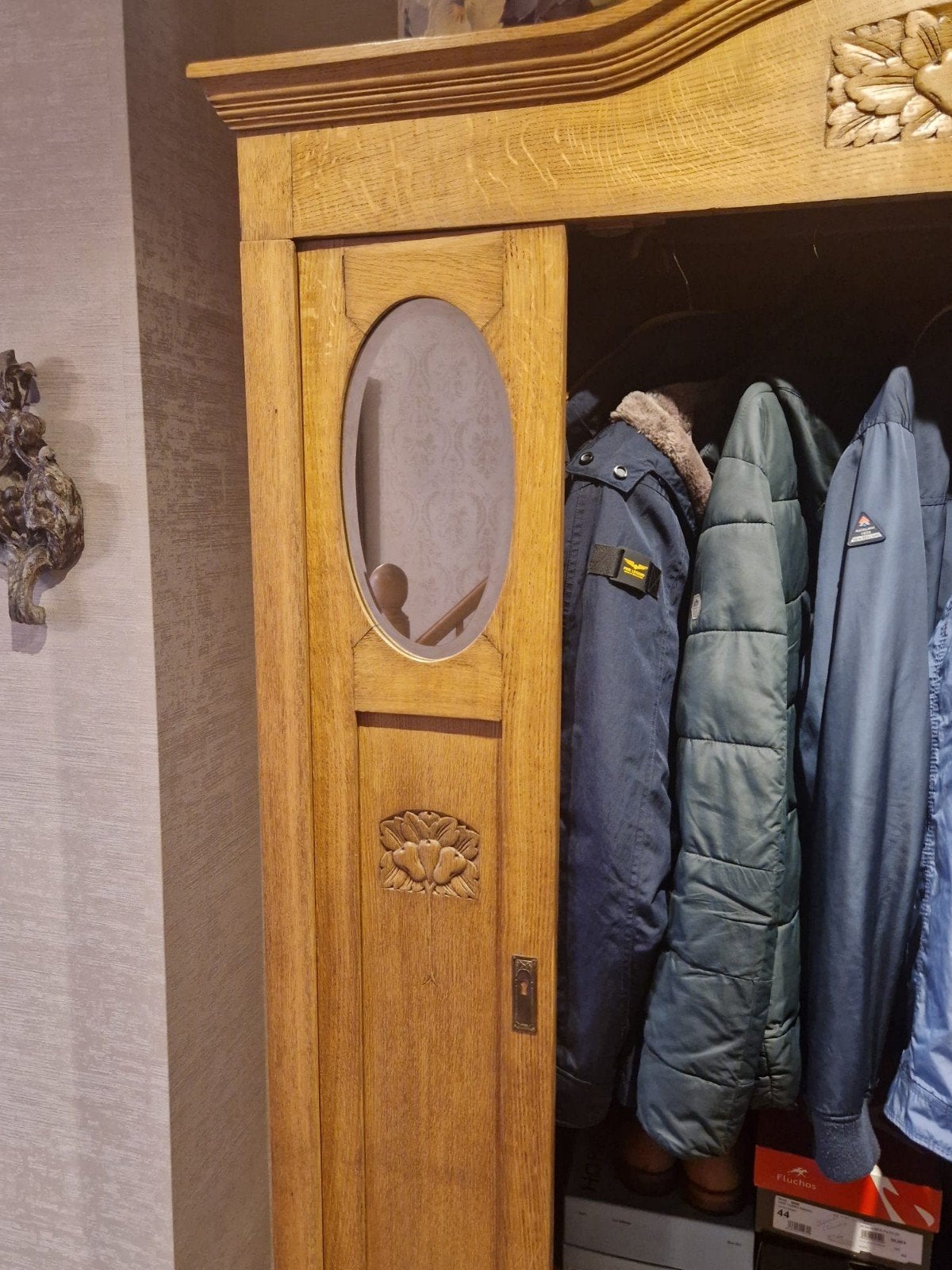 kast, Ophalen