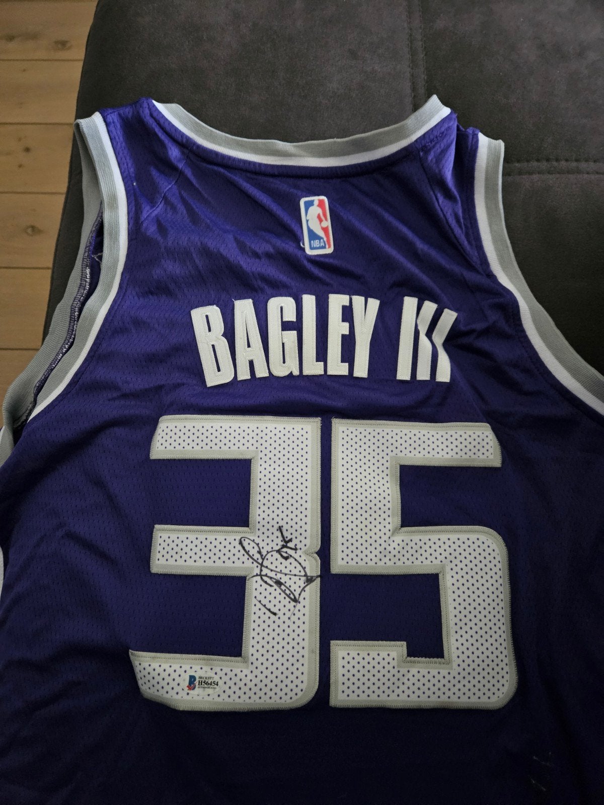 Maillots NBA dédicacés avec un certificat pour seulement 50, Enlèvement ou Envoi, Maillot