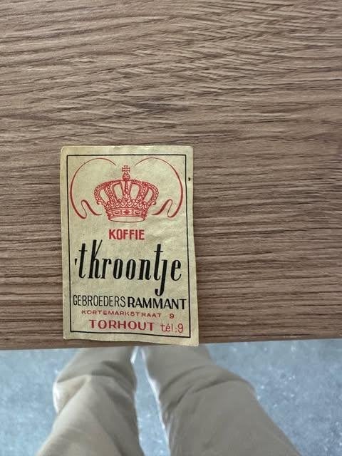 étiquette de boîte d'allumettes Coffee't kroontje Torhout, Boîtes ou marques d'allumettes, Info@kofktkro.to, Enlèvement ou Envoi
