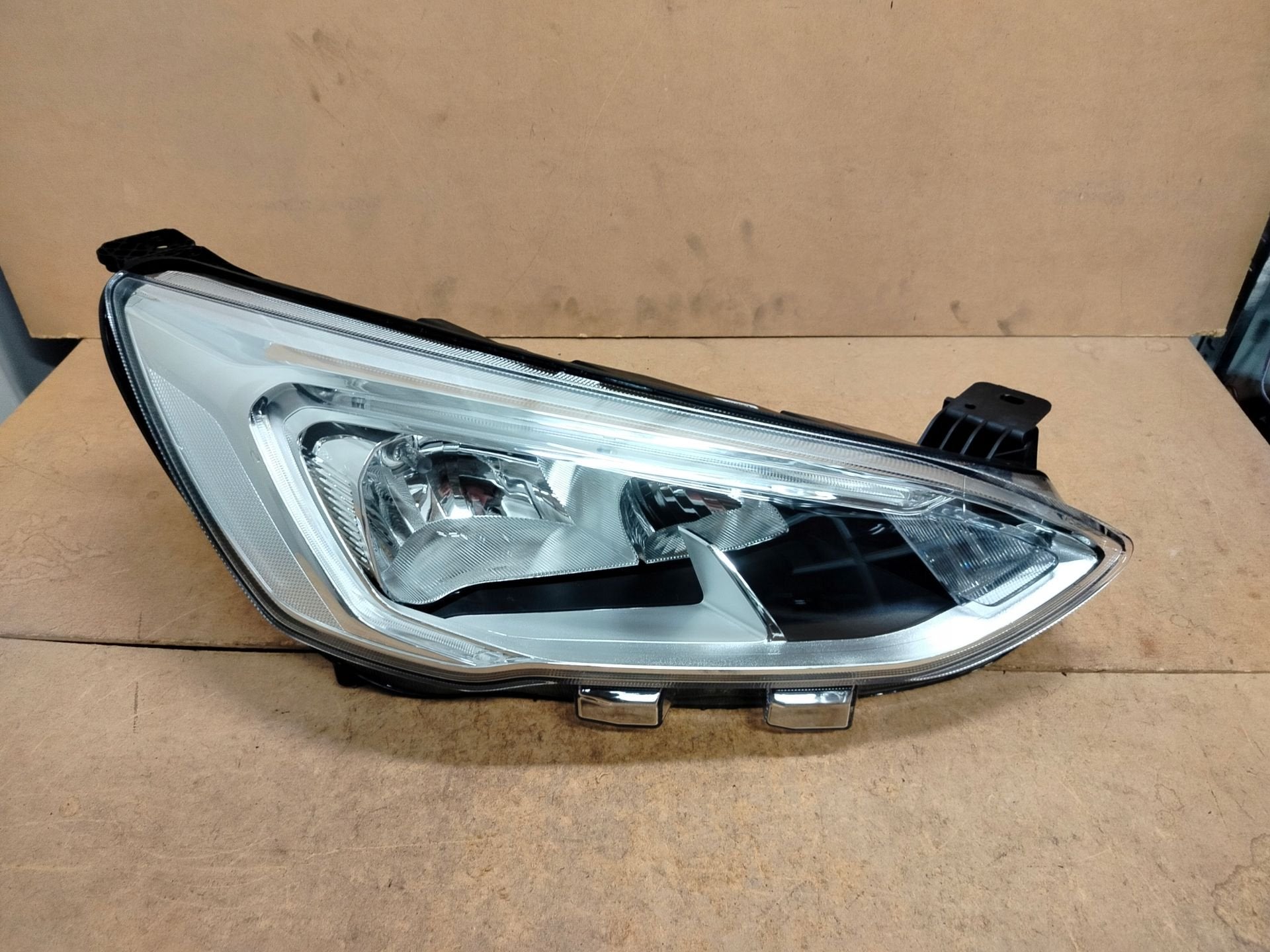 Ford Focus Koplamp Rechts JX7B-13W029-AE, Gebruikt, Info@ford.com, Ford, Ford Motor Company
