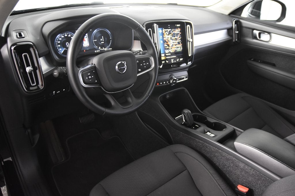 Volvo XC40 T4 Recharge Inscription *1ste Eigenaar*Navigatie*, Stof, 1800 kg, Start-stop-systeem, 5 zetels
