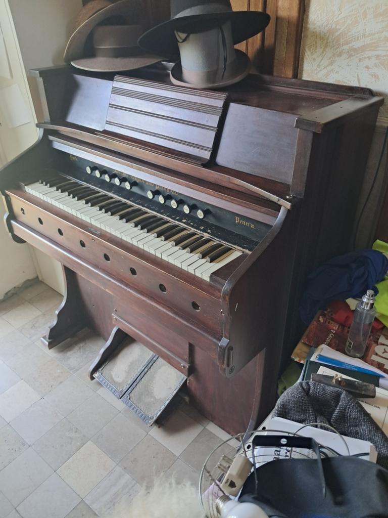 Harmonium orgel bruin, Muziek en Instrumenten, Ophalen, Orgel