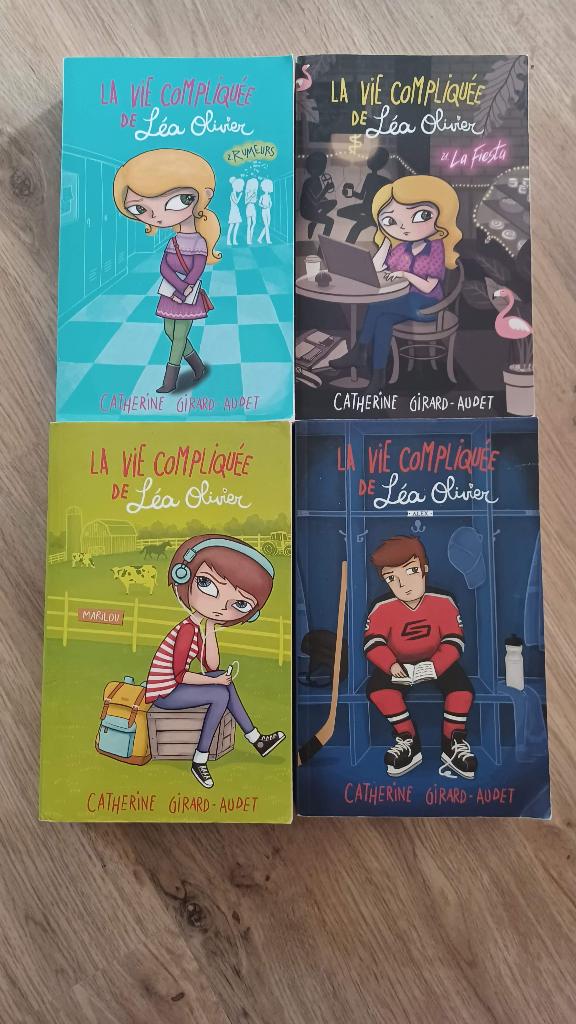"La vie compliquée de Léa Olivier" Tomes 2/21 et hors série, Livres, Enlèvement ou Envoi, Utilisé