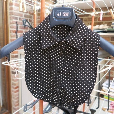 Kraagje nieuw polkadot 100% polyester Veritas, Kleding | Dames, Overige Dameskleding, Veritas, Ophalen of Verzenden, Nieuw