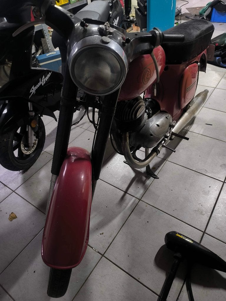 CZ 125 cc. 1965. Nederlands kenteken, Occasion, Permis Moto A1 minimum, 1 cylindre, Manuelle