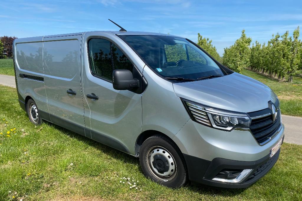 Renault Trafic, Argent ou Gris, Achat, 3 places, Renault
