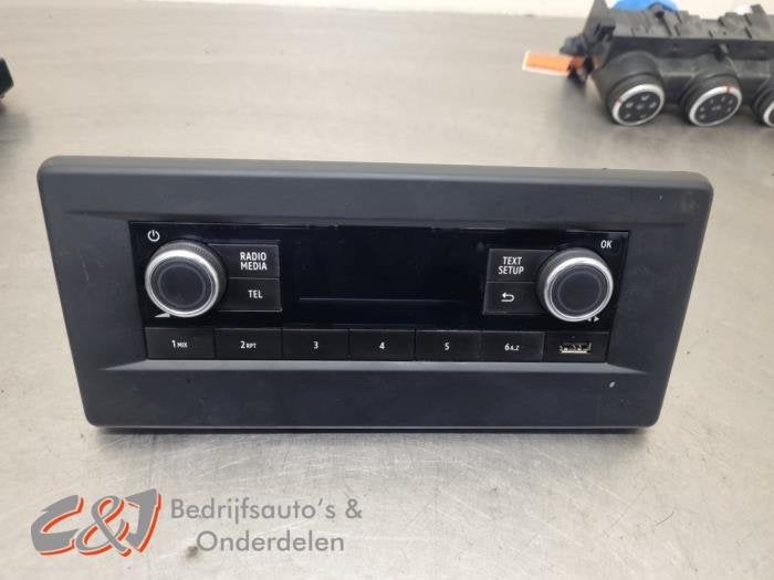 Radio van een Nissan Primastar, Gebruikt, -, -, Ophalen of Verzenden