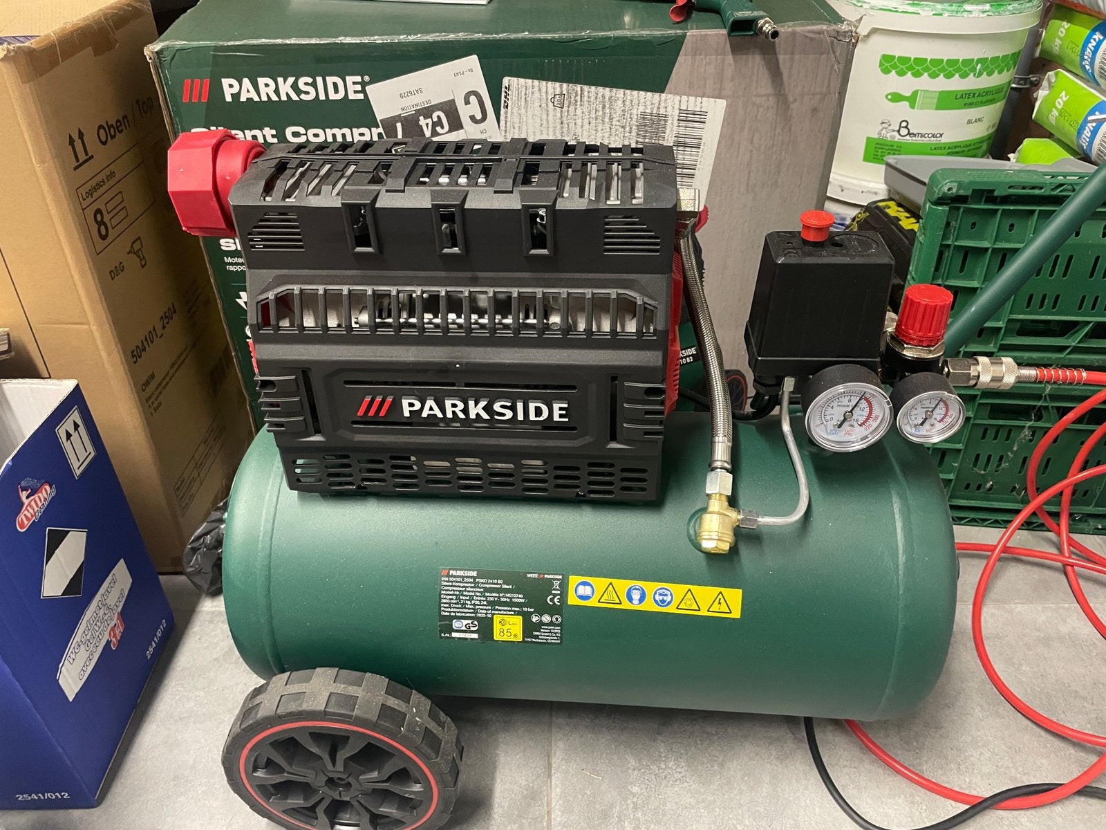 Deux compresseur 24L parkdside (1neuf), Enlèvement, Comme neuf