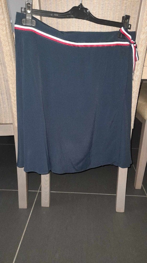 Nieuwe rok Tommy Hilfiger, Neuf, Enlèvement, Longueur genou, Bleu