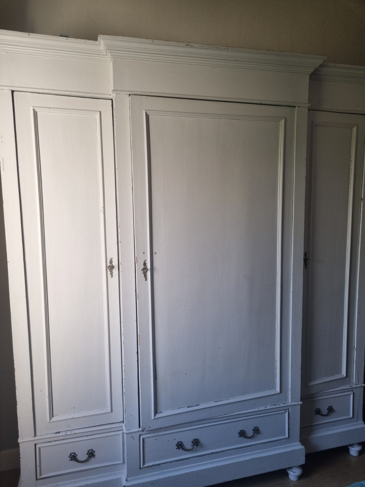 Belle armoire ancienne de quali, Maison & Meubles, Armoires | Penderies & Garde-robes, Enlèvement