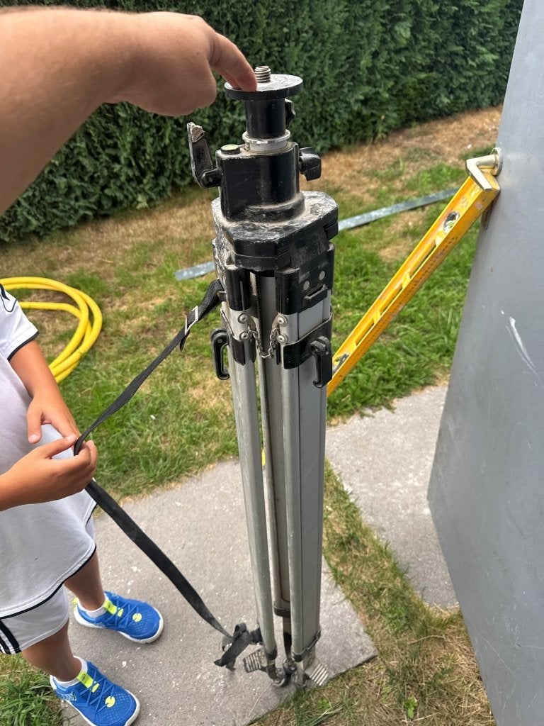 Trépied extensible pour laser ou niveau, Bricolage & Construction, Enlèvement, Utilisé, Accessoires