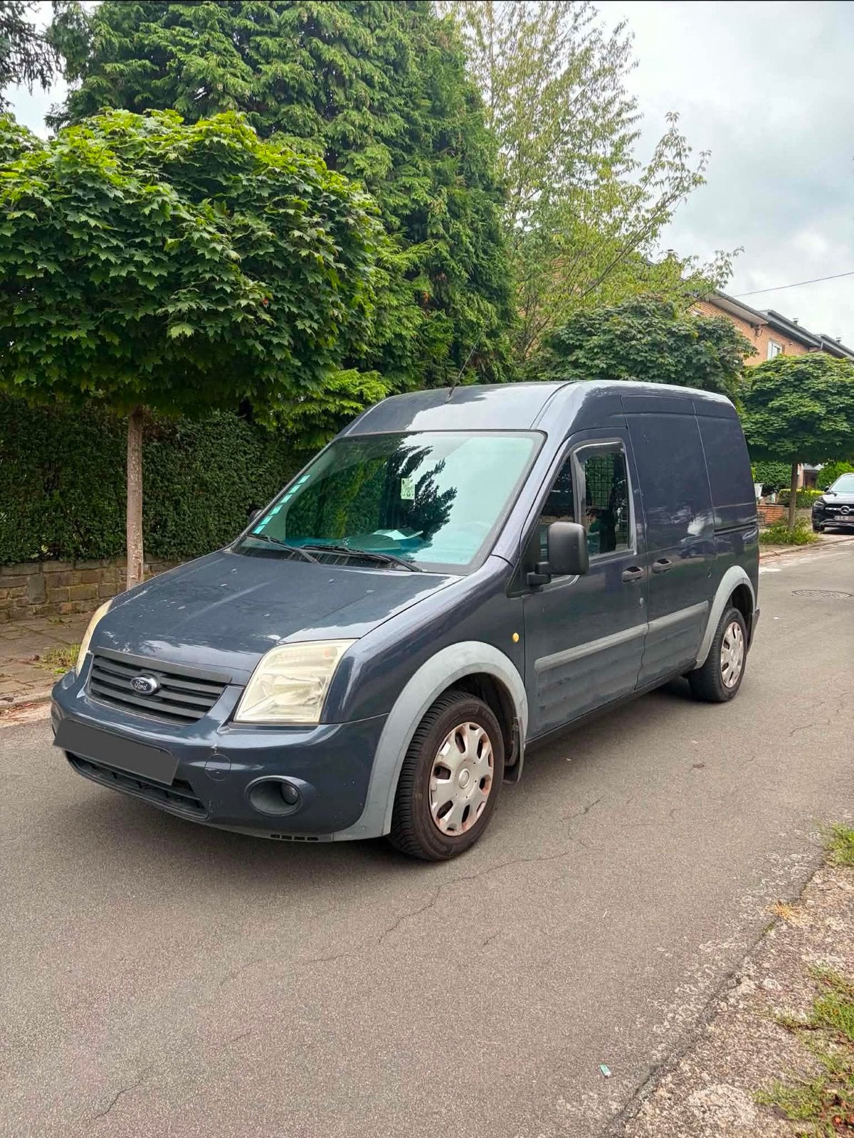 Ford Connecte 1.8 Tdci prete à immatriculer, Autos, Camionnettes & Utilitaires, Attache-remorque, Achat, Entreprise, 2 places
