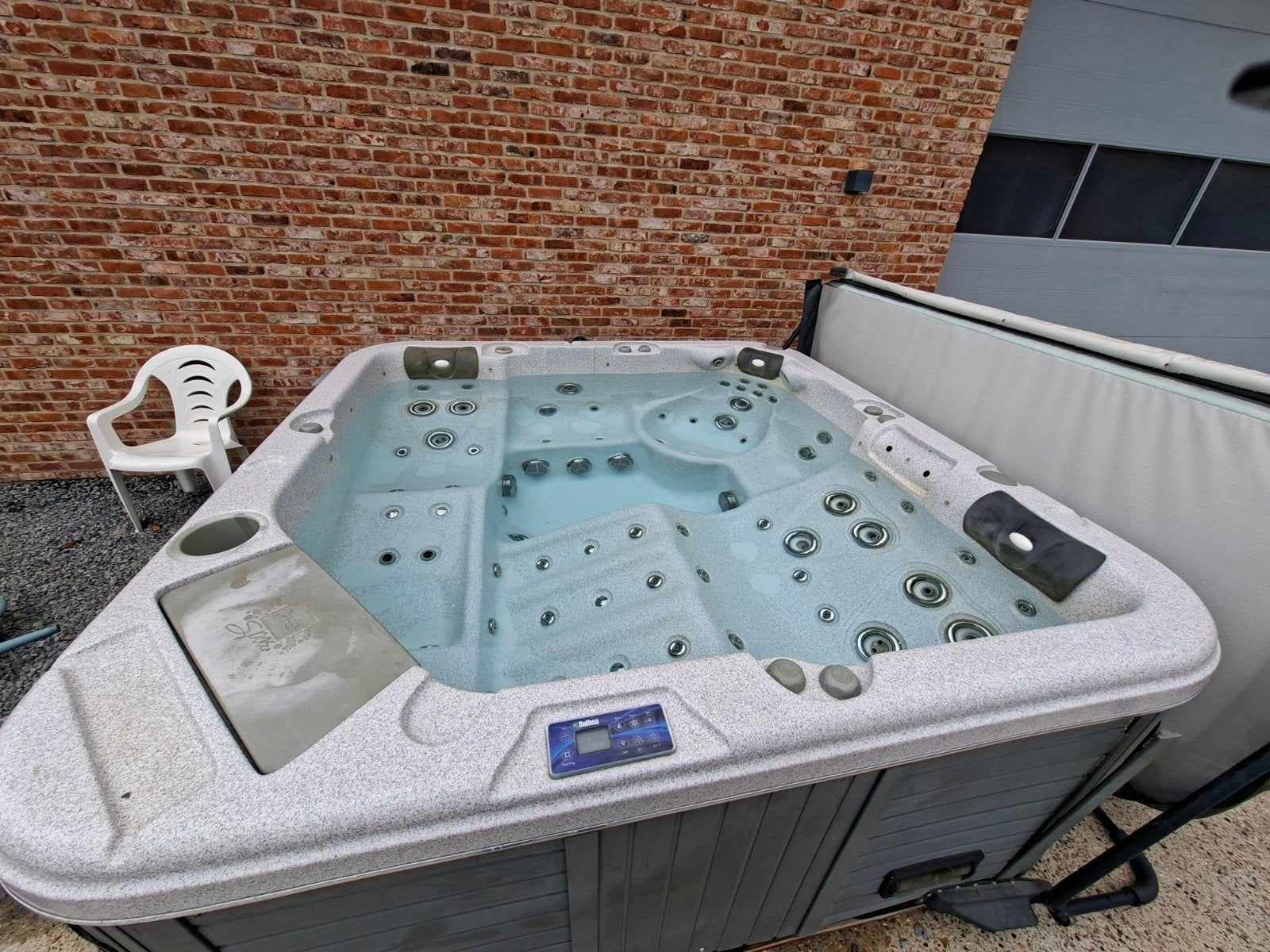 jacuzzi balboa 6 personen, Jardin & Terrasse, Enlèvement, Utilisé, Escalier, Fixé