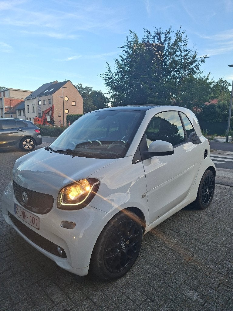 Smart fotwo 10 essence/2015 euro6b, Autos, Achat, Euro 6, Entreprise, Boîte manuelle