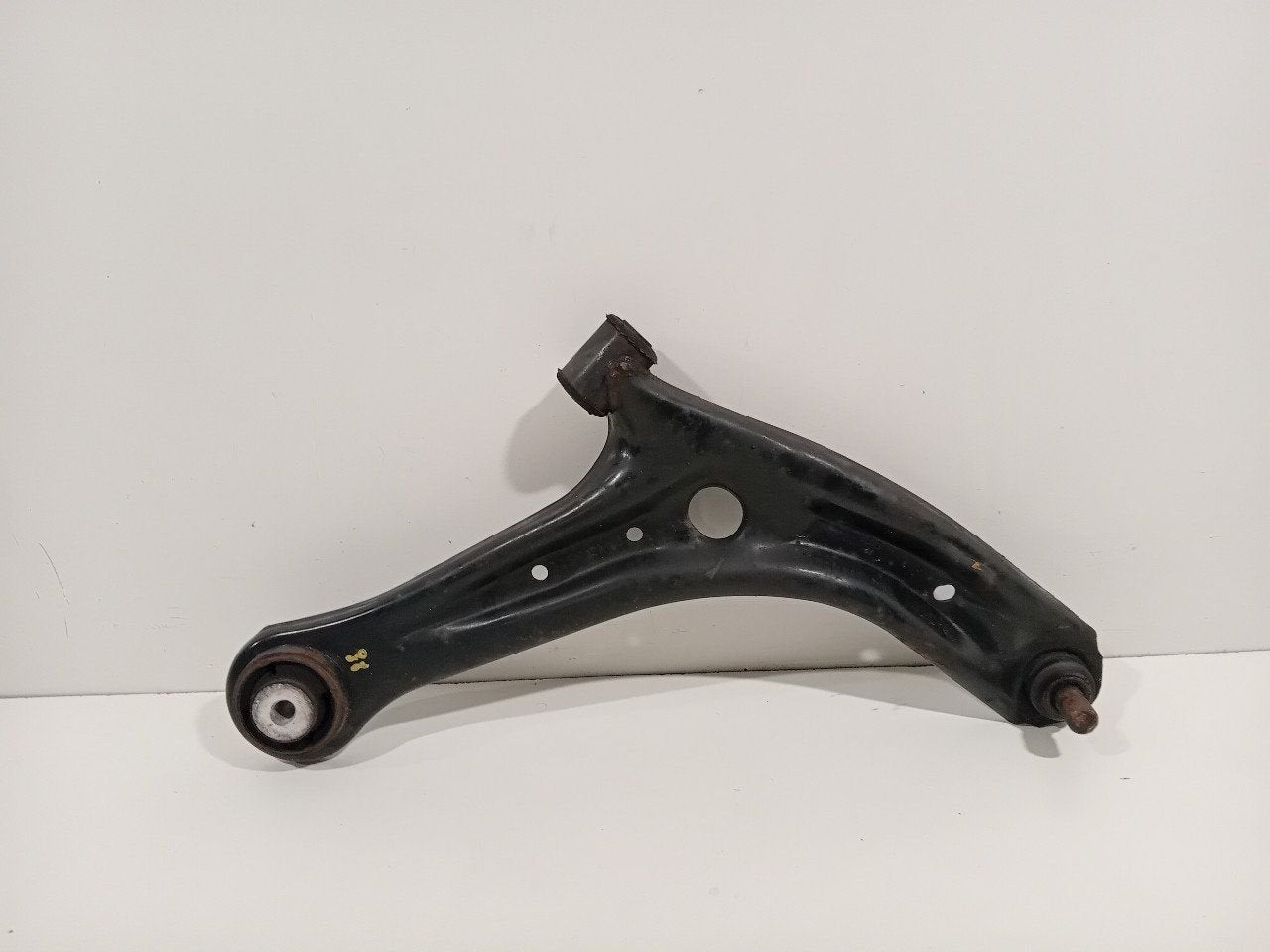 Draagarm rechts voor Ford B-Max, Onderdelen@venauto.nl, Van der Ven Autorecycling B.V., Gebruikt, Ettenseweg 76, 4706 PB Roosendaal, The Netherlands