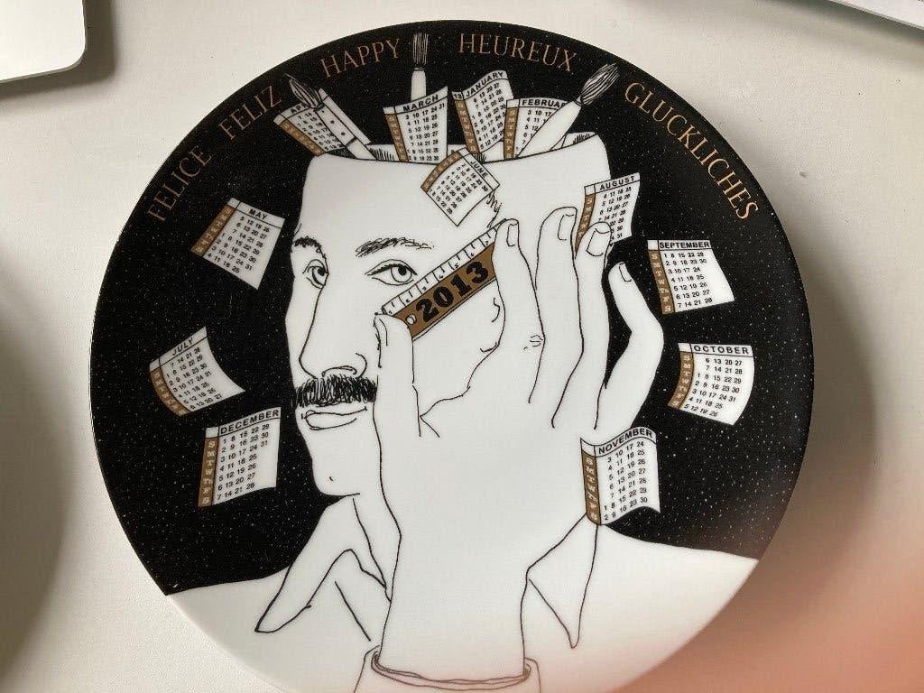 Fornasetti bord 2013, Antiek en Kunst, Ophalen, Bord, Steen/keramiek