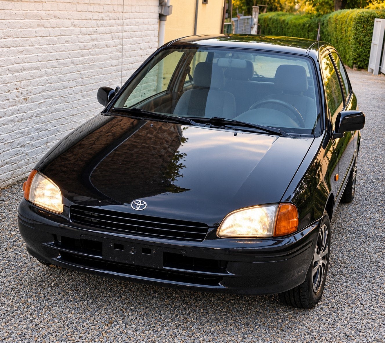 Toyota starlet zeer weinig kms met keuring!, Auto's, Starlet, Handgeschakeld, Particulier, Te koop