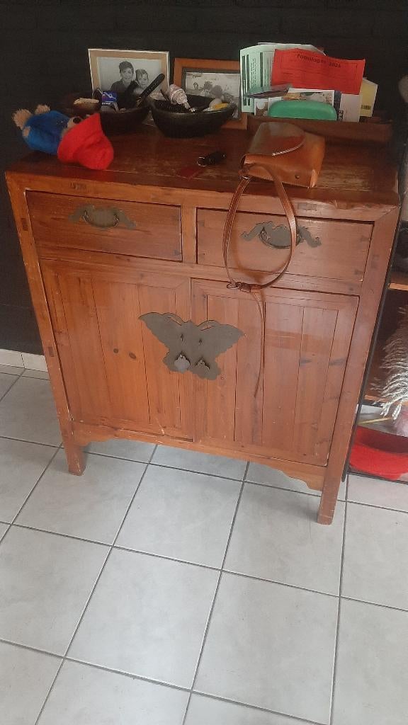 Chinese kast antiek, Enlèvement