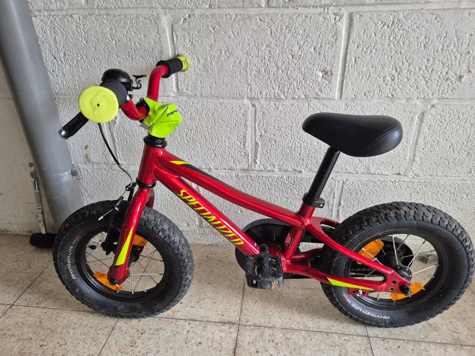 SPECIALIZED HOTROCK 12 INCH, Ophalen