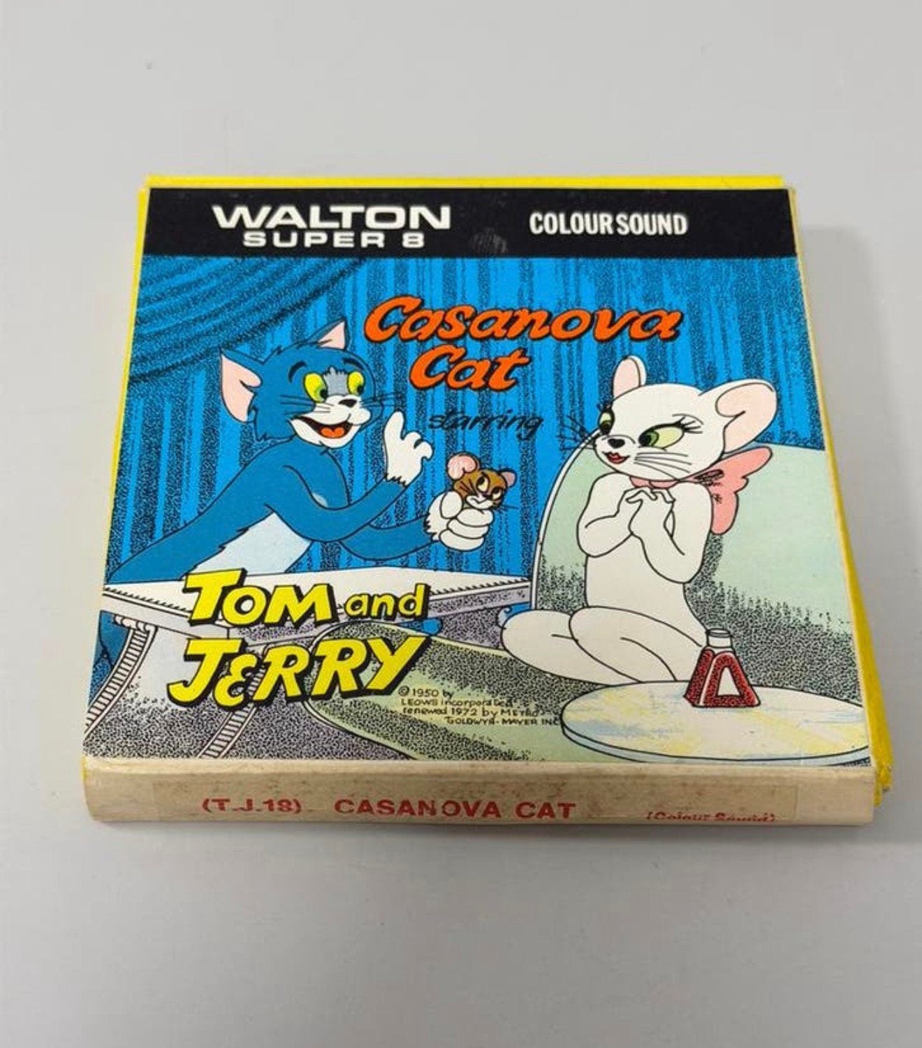 Walton Super 8 Tom and Jerry Casanova Cat compleet 8mm film, Audio, Tv en Foto, Filmrollen, 8mm film, Ophalen of Verzenden